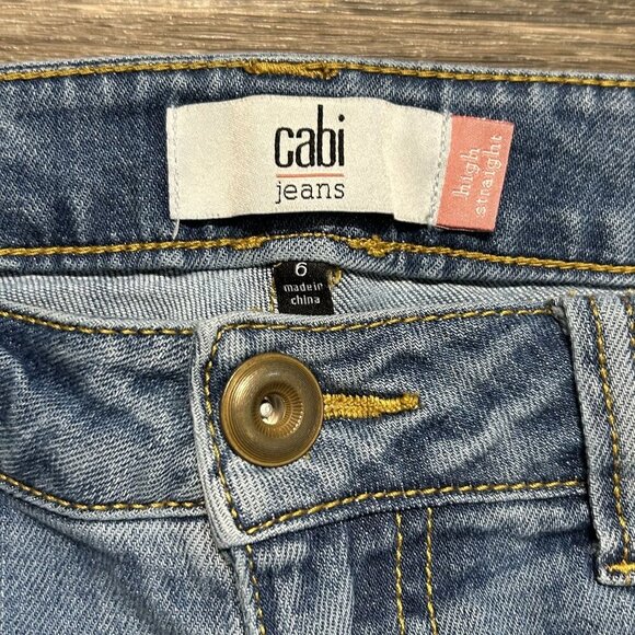 Cabi  Jeans SZ 6 Style 5309 High Rise Straight Jeans Ibiza Light Wash Stonewash - Picture 4 of 9